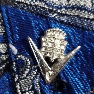 Casino Wear Button-Up Men 2XL Black Blue Cadillac Emblem Button Vintage USA Made